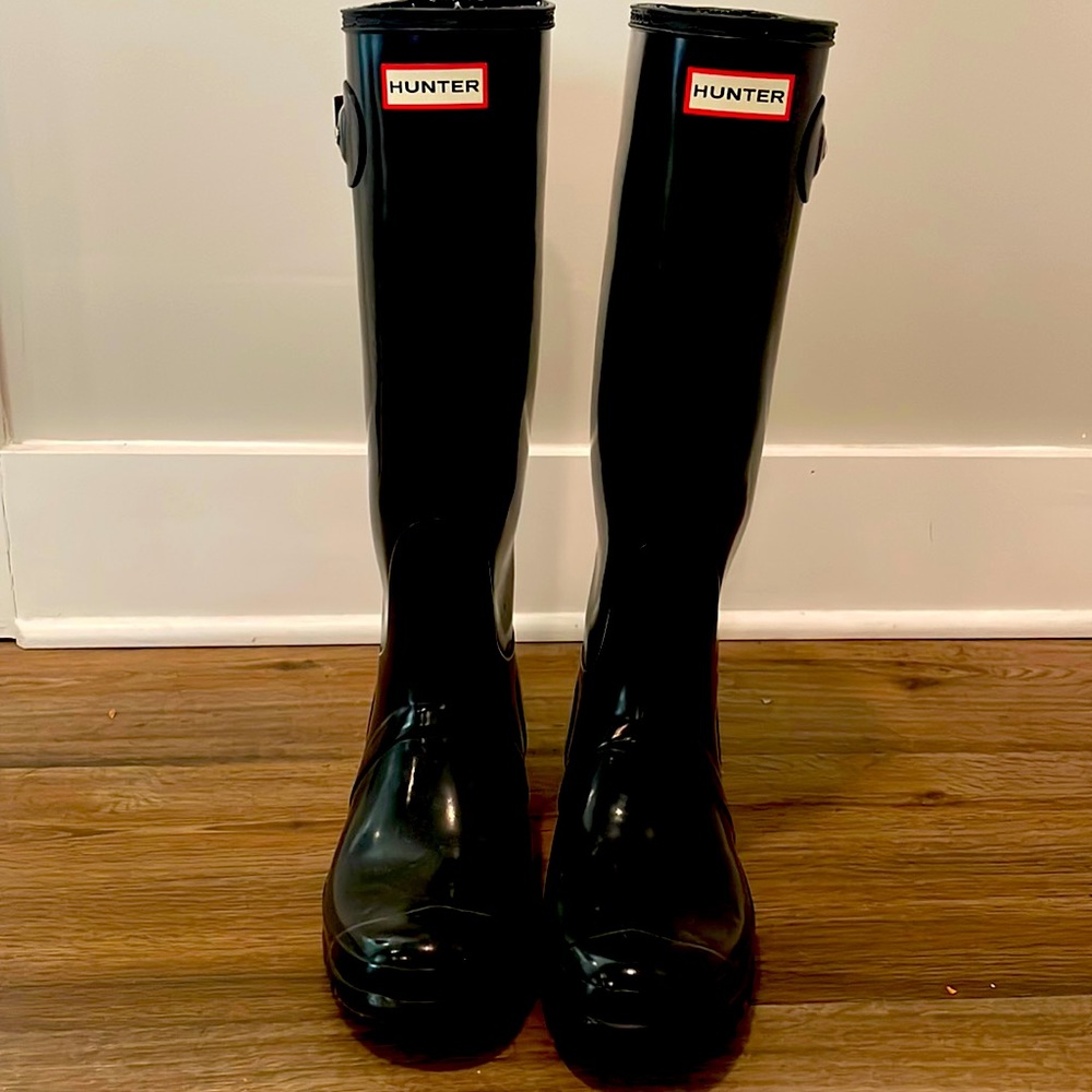 Hunter boots, black, size 9